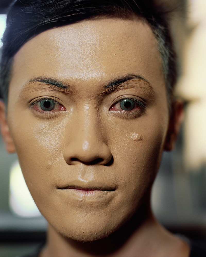 Be There, Be Entertained! — © 2017, Estelle Hanania